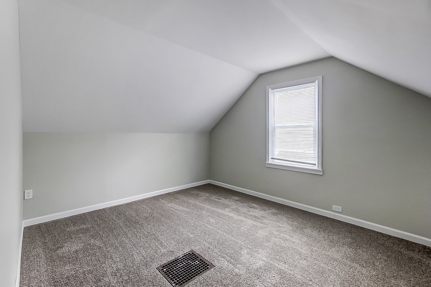 Image for 76 S POWELL 43204