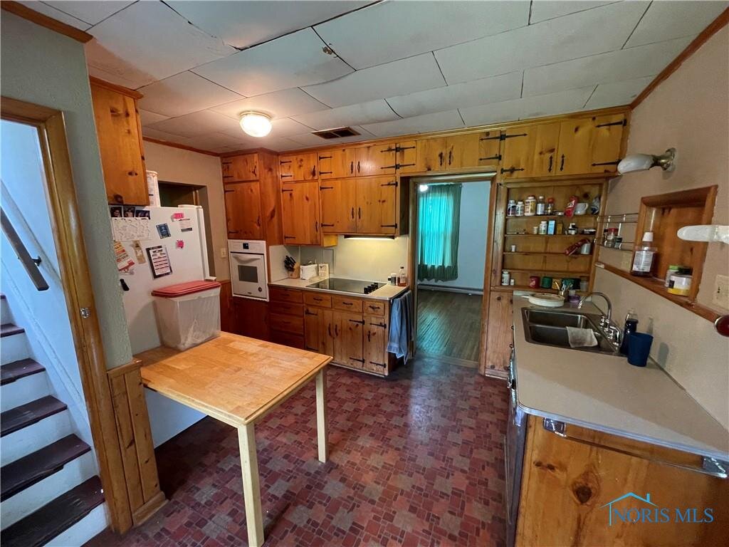 Image for MINIMUM BID AUCTION $99,000! 3728 Suder