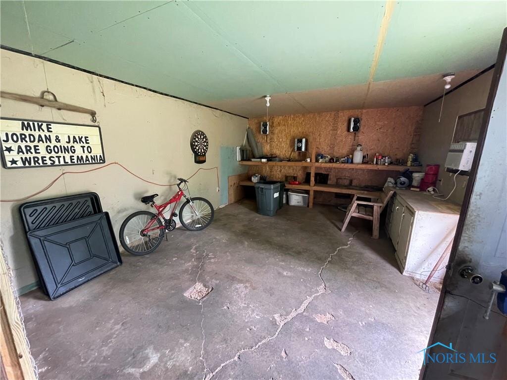 Image for MINIMUM BID AUCTION $99,000! 3728 Suder