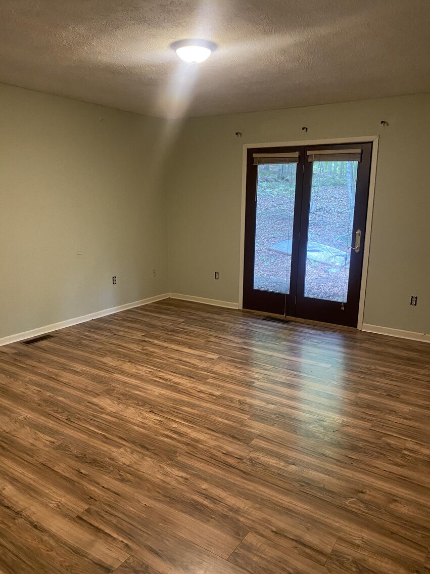 SOLD 69,300 3 Bedroom Townhome in Pea Ridge Area