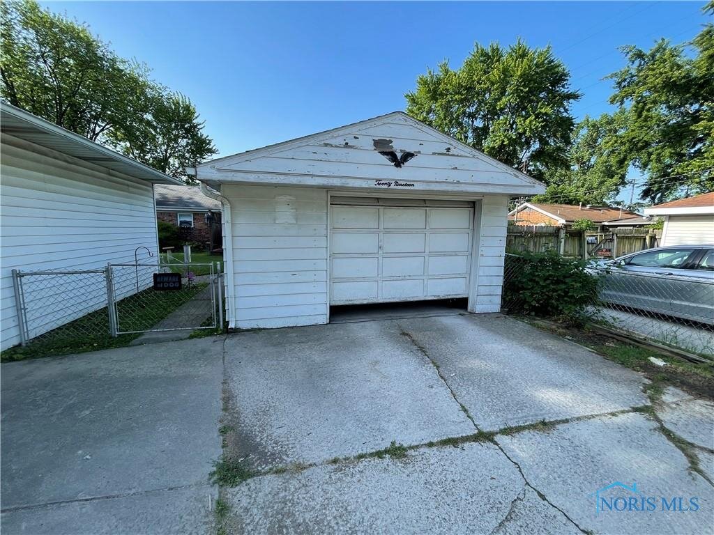 Image for MINIMUM BID AUCTION $25,000! 2019 N Ravine Pwky