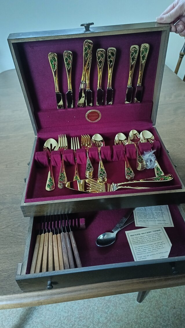 Image for Charleston, WV – Fenton Glassware, Furniture, Collectibles, and more!