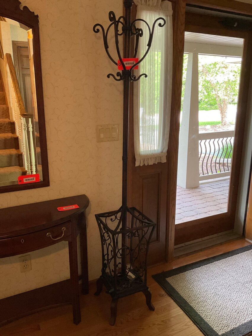 Image for Furniture, collectibles, household-459 Edgewood & green room