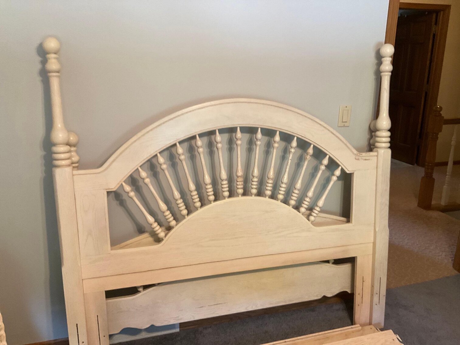 Image for Furniture, collectibles, household-459 Edgewood & green room