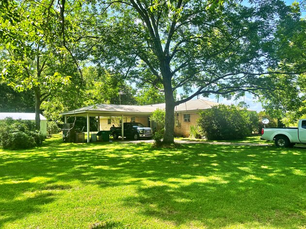 Image for Estate Ranch Home in George County Mississippi