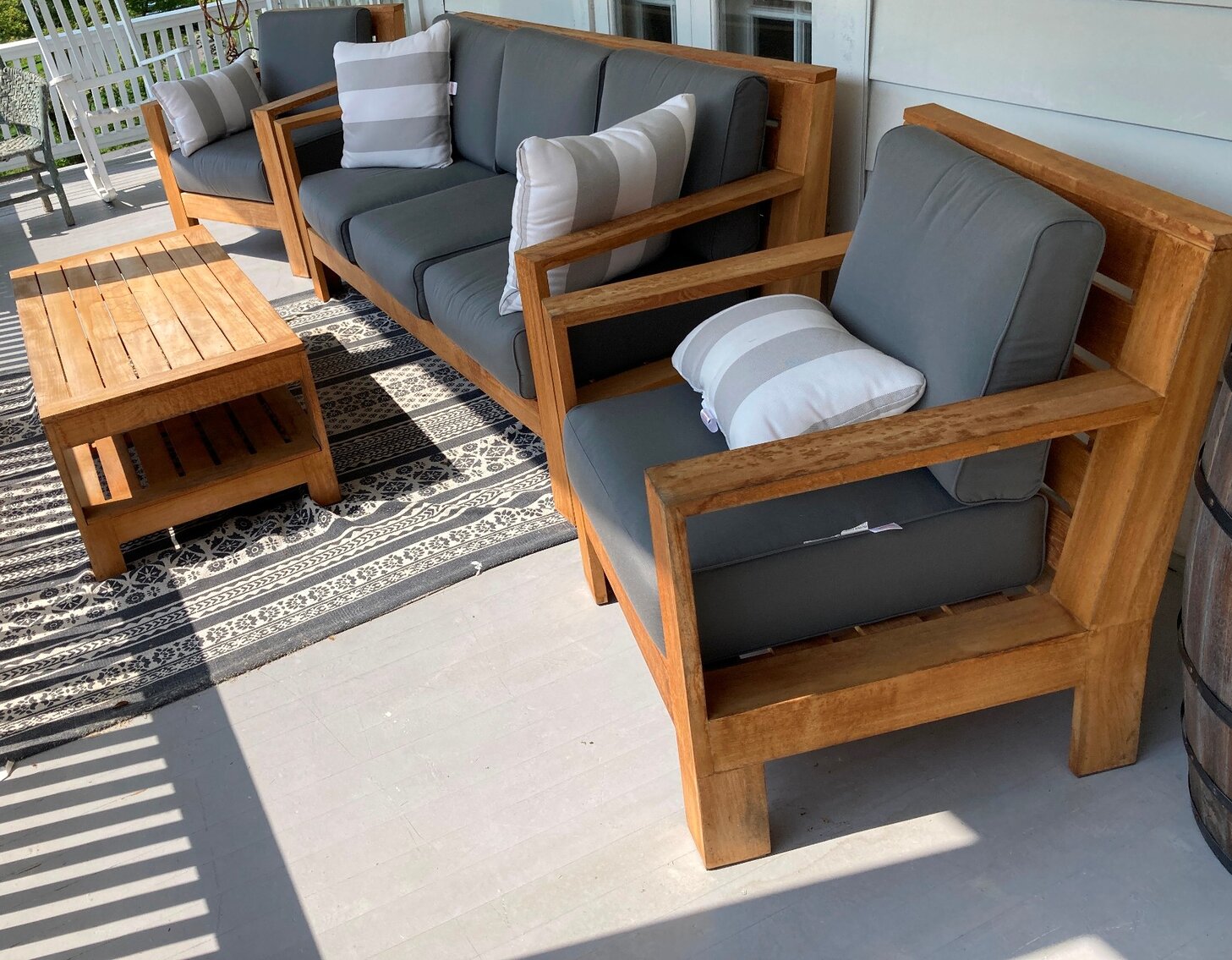 Image for Grafton, WV – Online Estate Auction: Estate of Judith Mosco: Furniture, Household Items, Small Appliances, Glassware, China, and more!