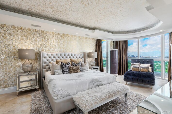 Image for Miami Beach $4.5 M Penthouse, Online Downsizing Auction