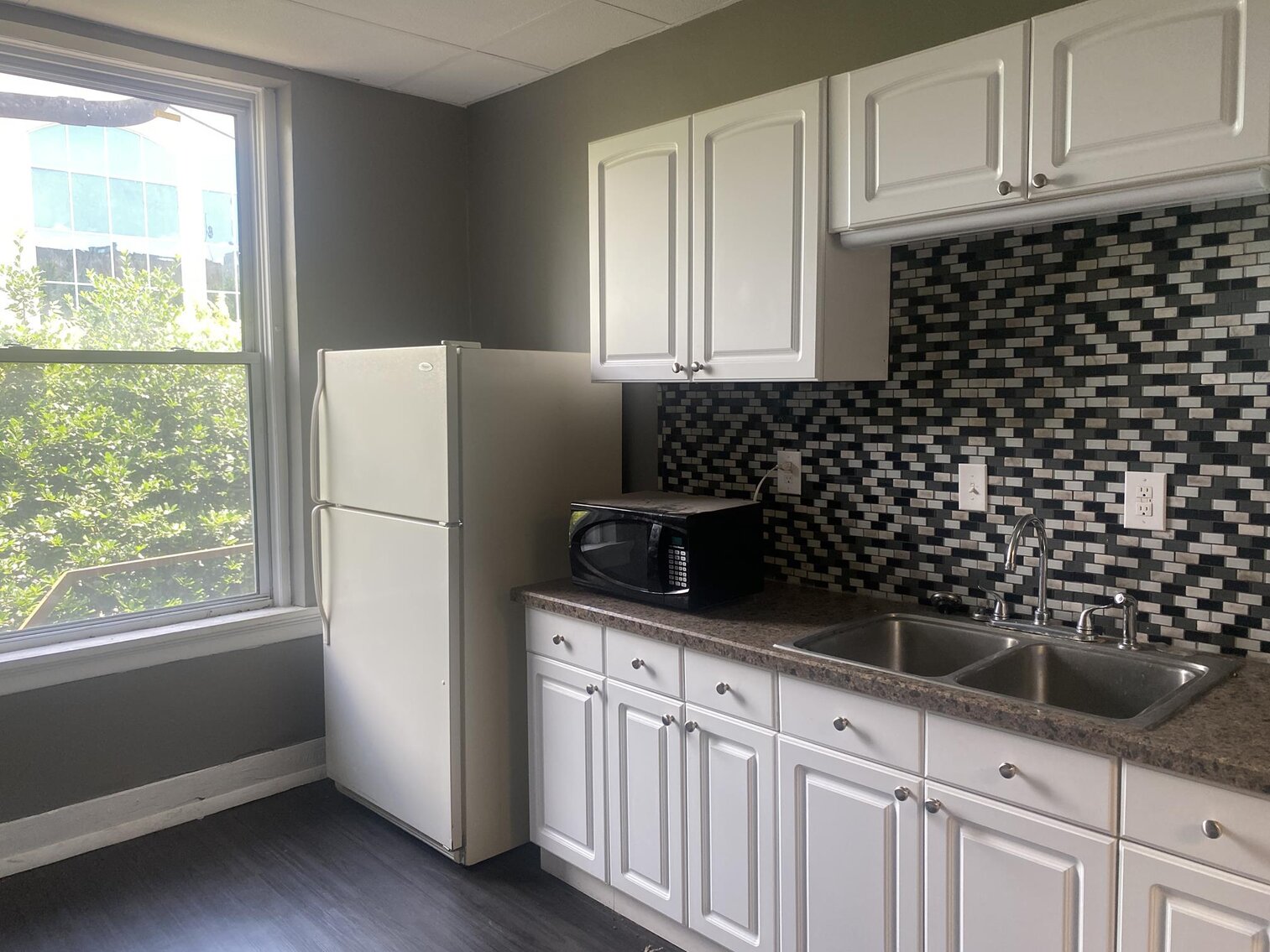 Image for SOLD $533,500 - Commercial Complex on Lee Street in Downtown Charleston