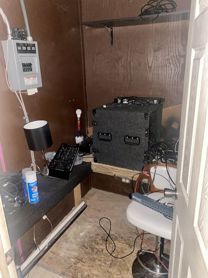 Image for SOLD $533,500 - Commercial Complex on Lee Street in Downtown Charleston