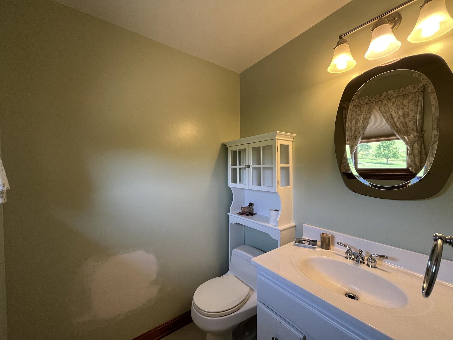 Image for SOLD $253,000 - Move-in Ready 3 Bedroom on 1 Acre