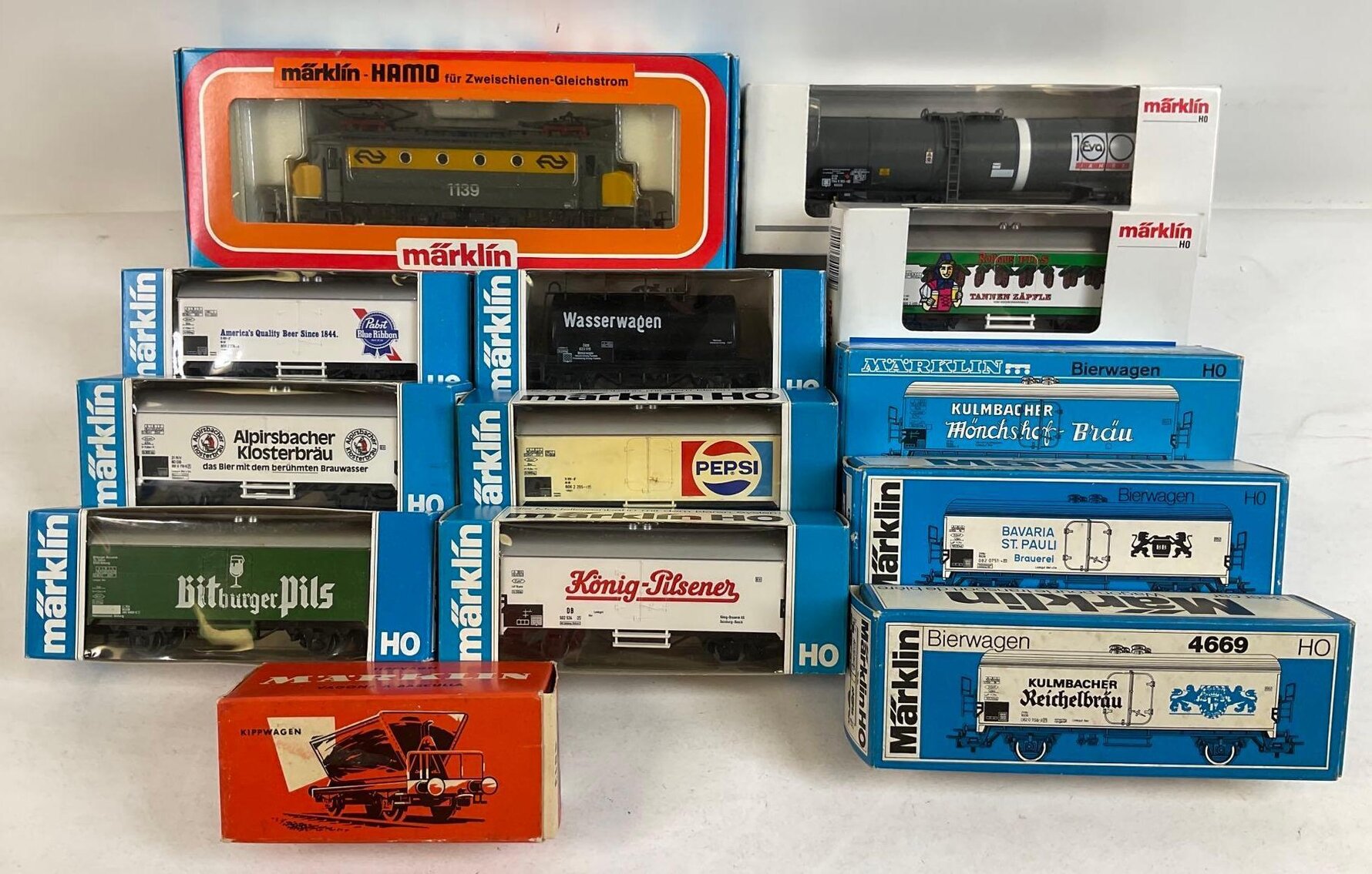 Image for Trains, Sets, and Accessories | July 12, 2022 at 8:00 PM