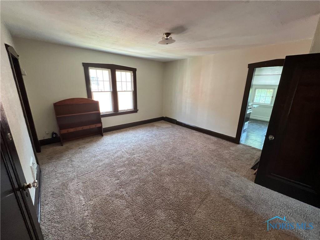 Image for MINIMUM BID AUCTION $42,000! 3943 Hoiles Ave