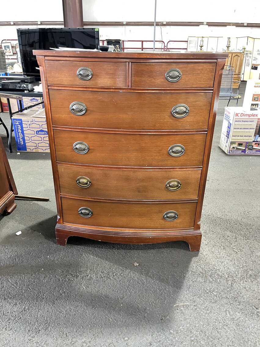 Image for Asian and Oriental Design Carpets, Asian and Italian-inspired Ceramics, Porcelain and China, Quality Glassware