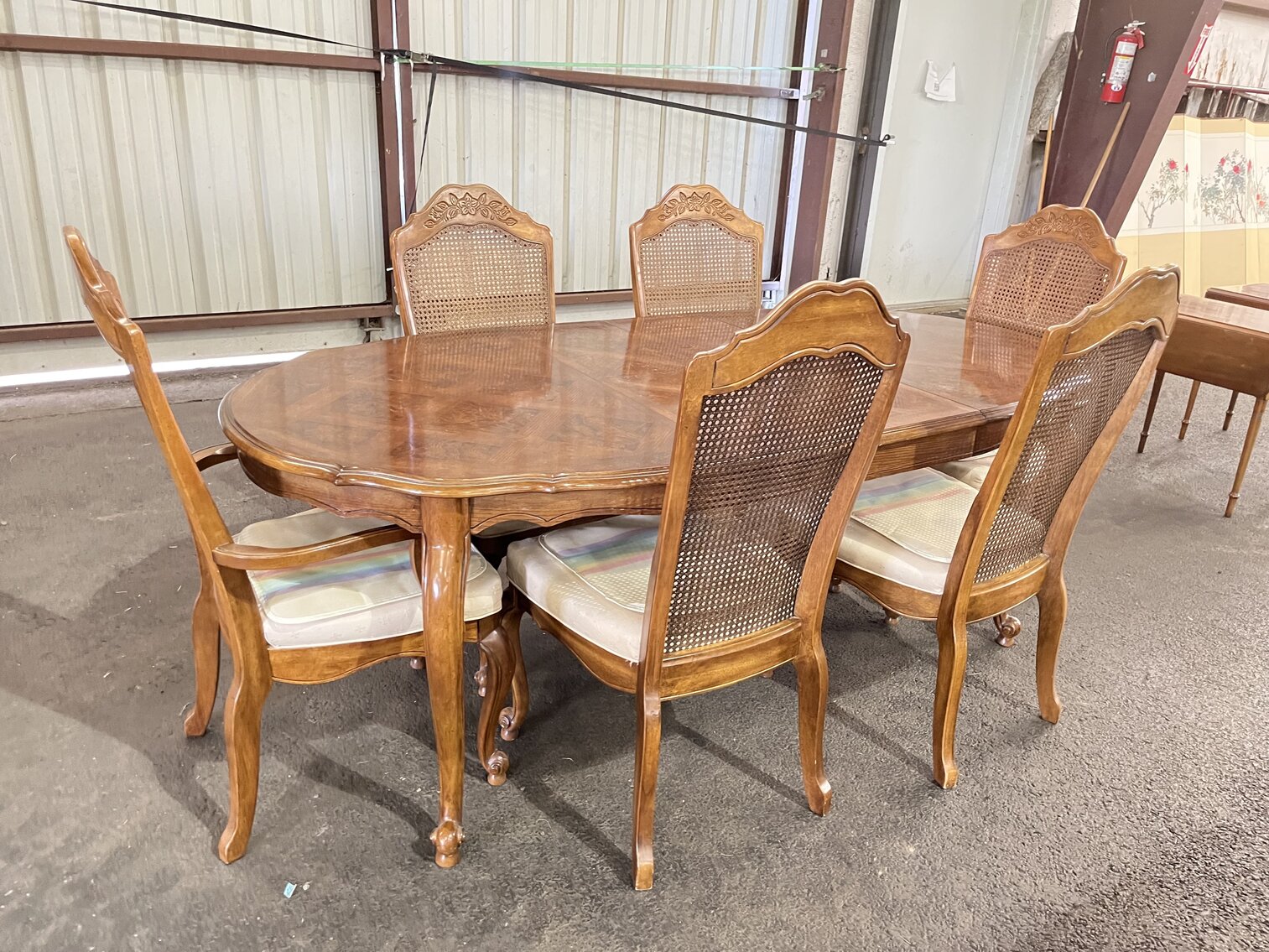 Image for Asian and Oriental Design Carpets, Asian and Italian-inspired Ceramics, Porcelain and China, Quality Glassware