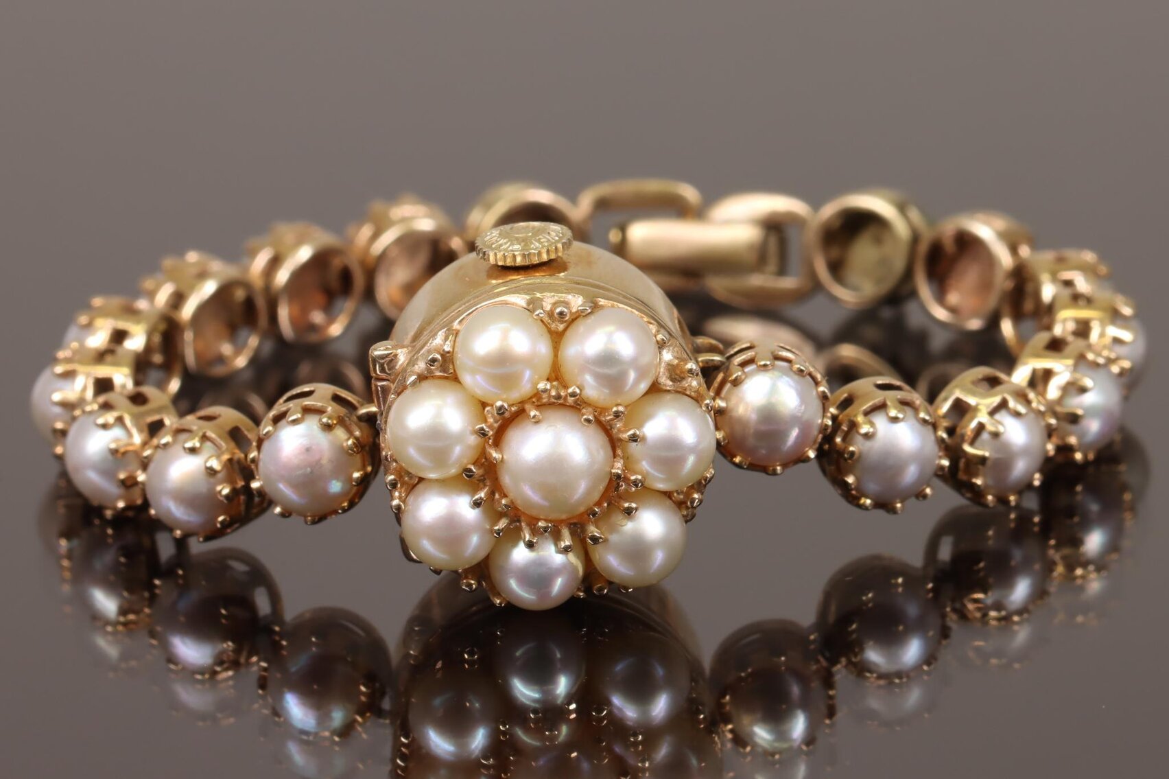 Image for Collectors | July 14, 2022 at 10:00 AM