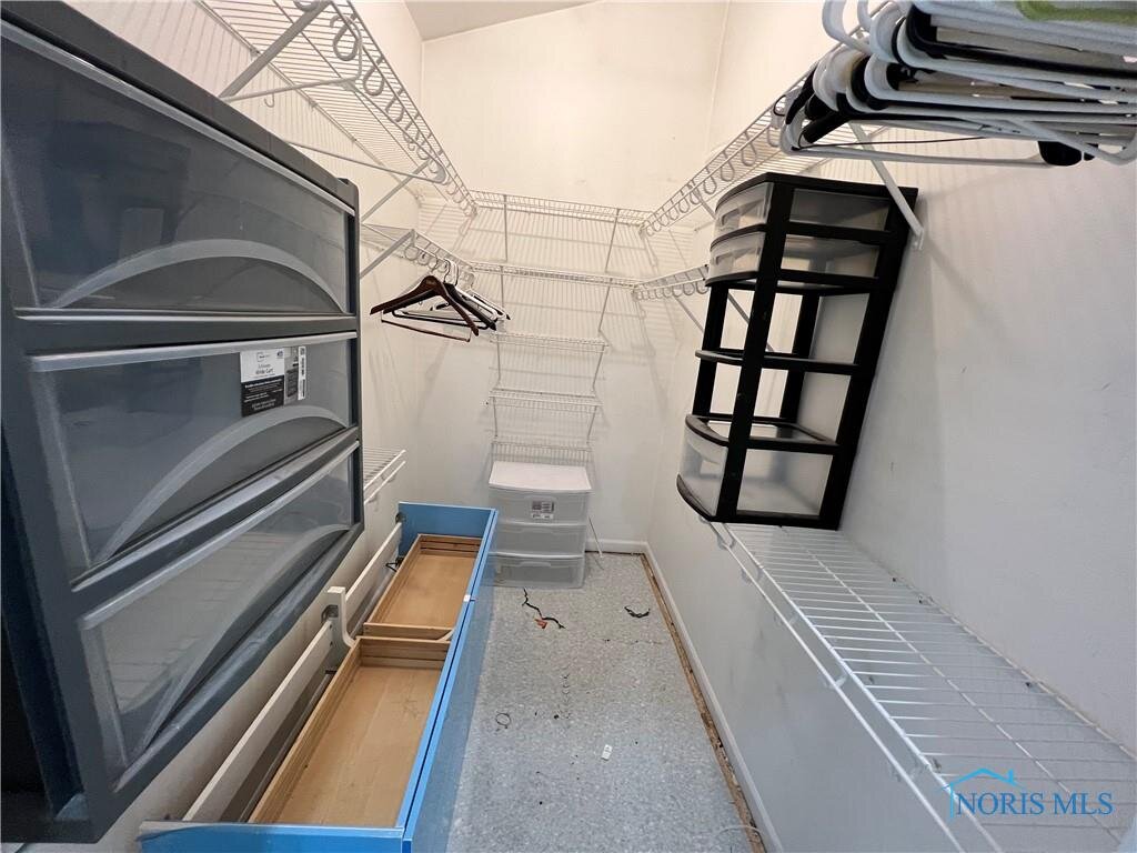 Image for MINIMUM BID AUCTION $99,000! 1118 Hilltop Lane