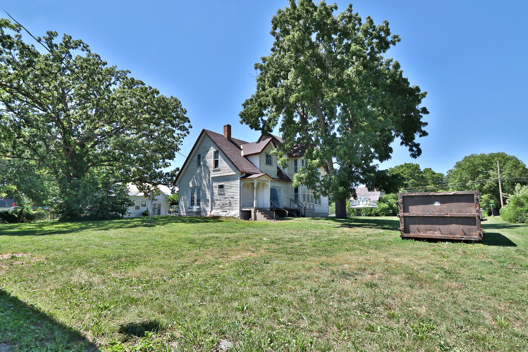 Image for Burrows Tracts Real Estate Online Only Residential Real Estate Auction 1043 7th Street, Pawnee City NE