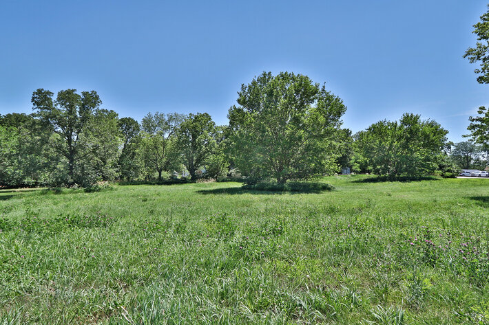 Image for Burrows Tracts Real Estate Online Only Residential Real Estate Auction 1043 7th Street, Pawnee City NE