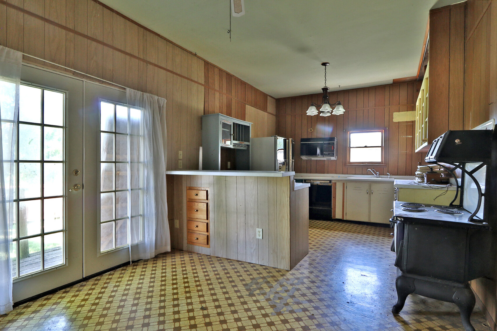 Image for Burrows Tracts Real Estate Online Only Residential Real Estate Auction 1043 7th Street, Pawnee City NE