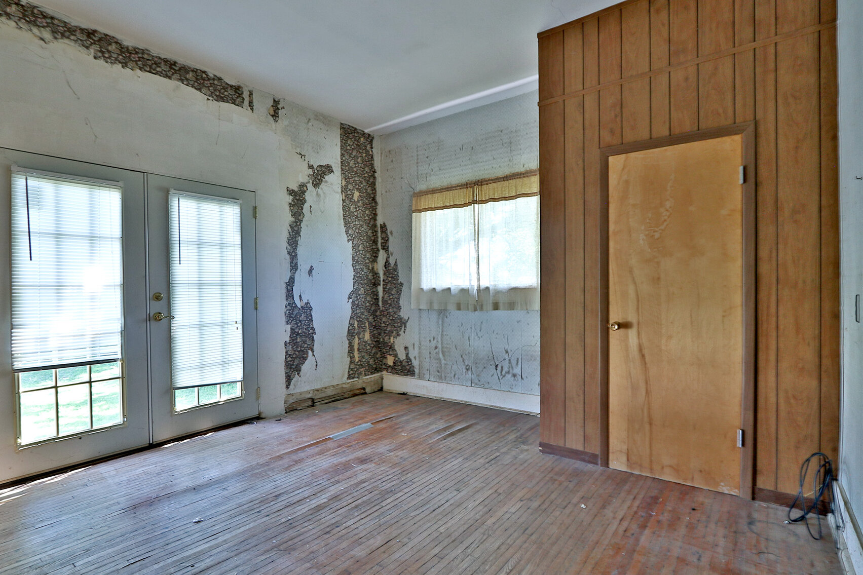 Image for Burrows Tracts Real Estate Online Only Residential Real Estate Auction 1043 7th Street, Pawnee City NE