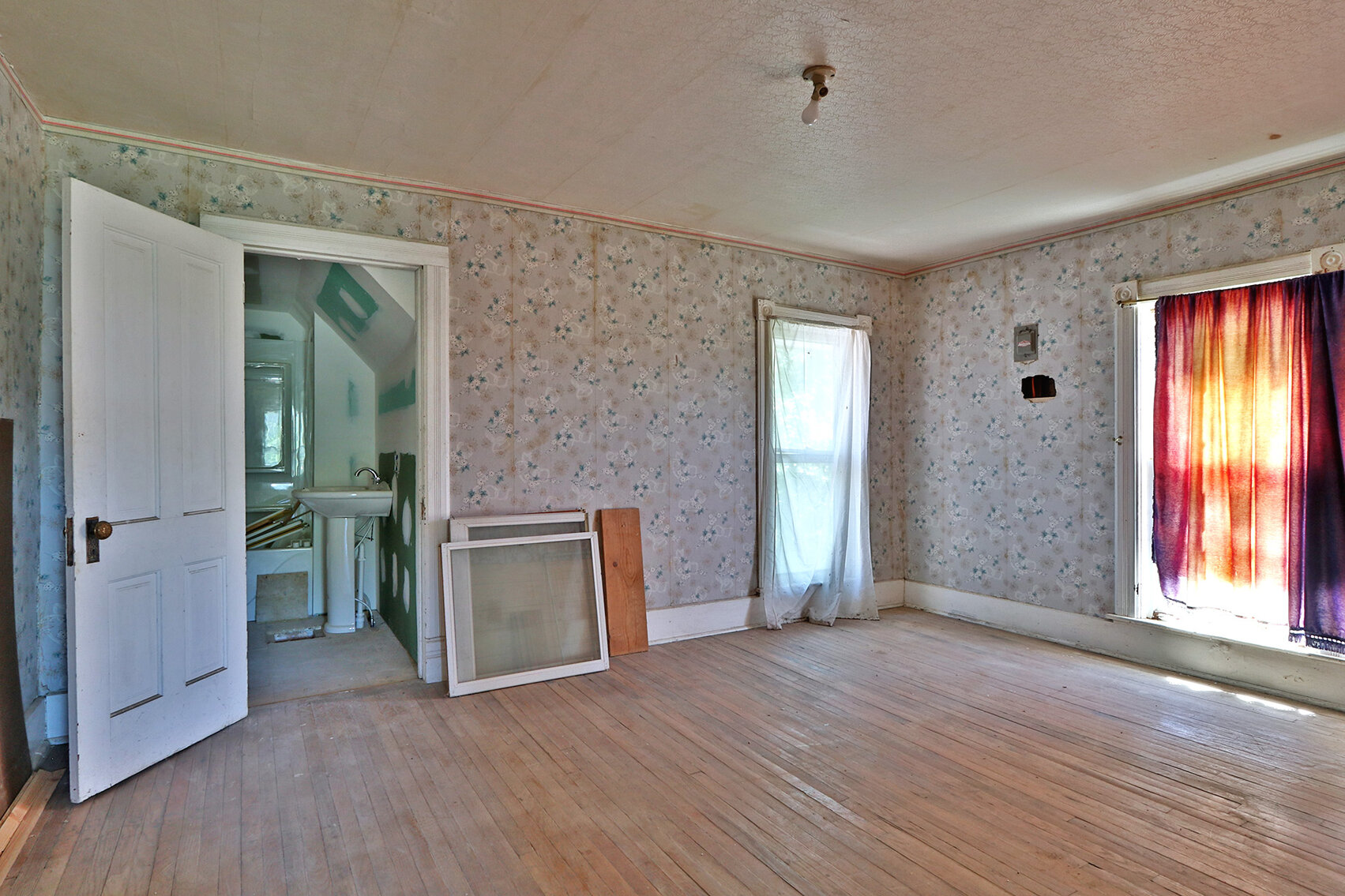 Image for Burrows Tracts Real Estate Online Only Residential Real Estate Auction 1043 7th Street, Pawnee City NE