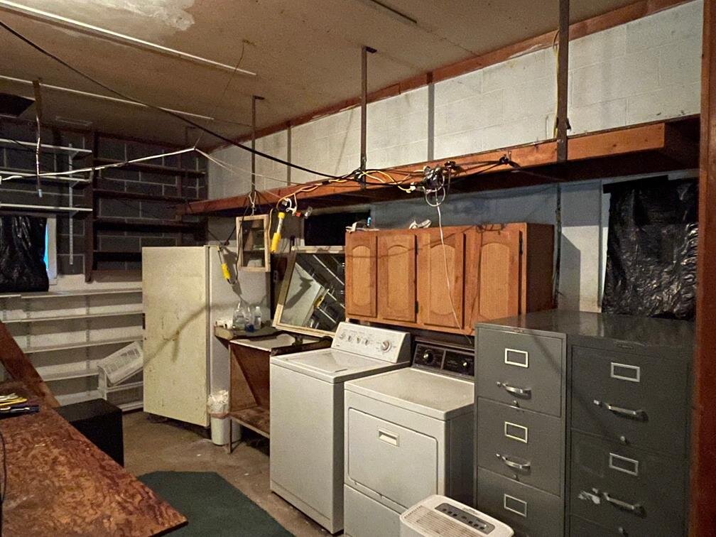 Image for Washington - Nice Selection of Hand Tools, Shop Items, Office Furniture, Taxidermy, & more