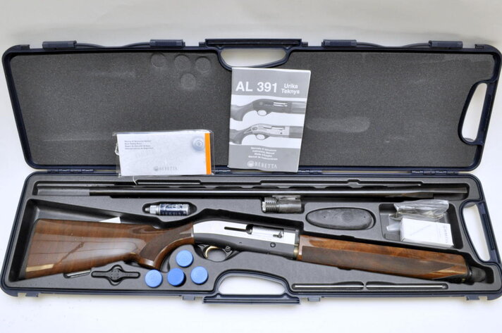 Image for Mega Sportsman, Gangster, and Collectors Auction