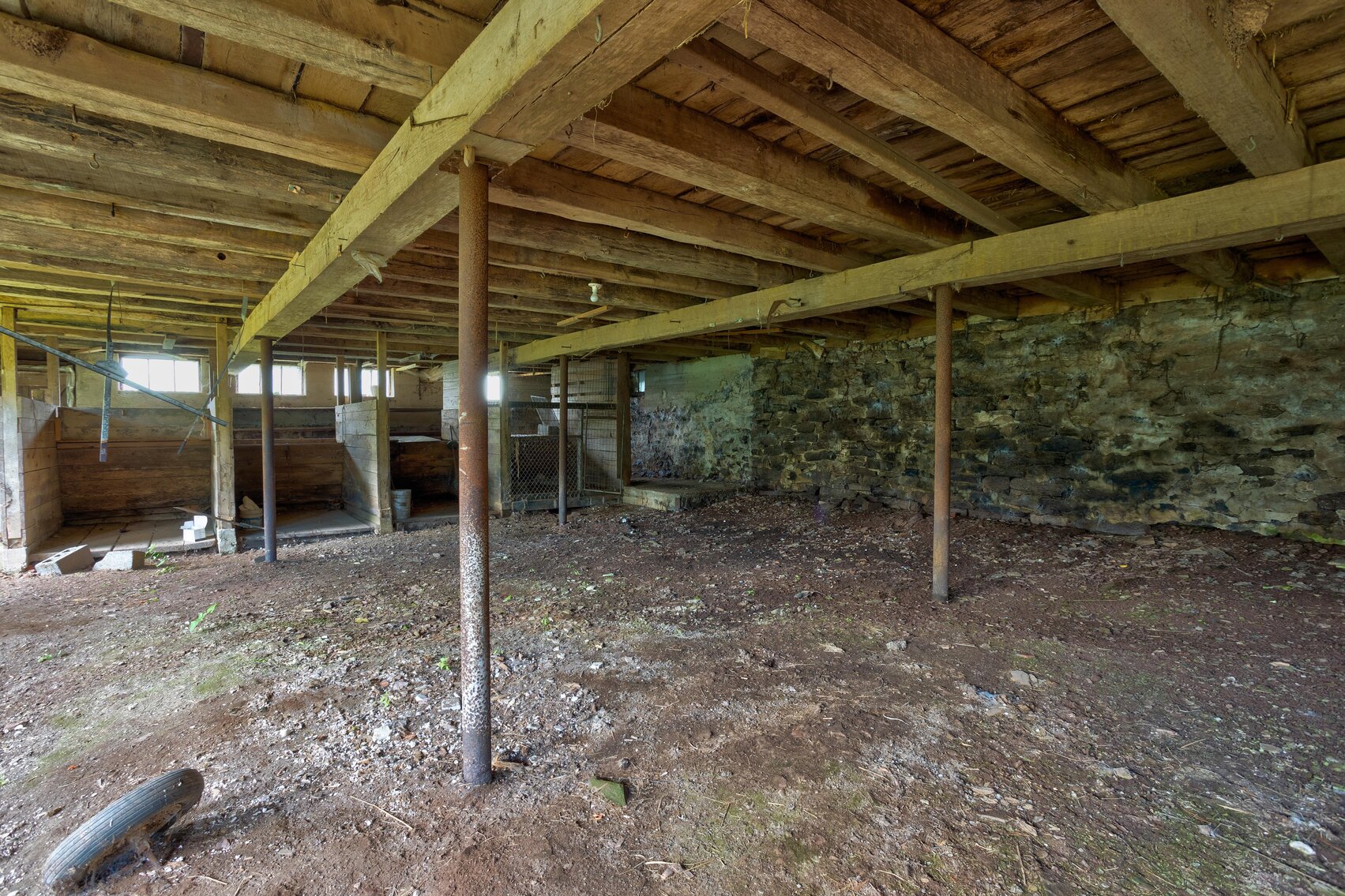 Image for Real Estate Auction - Fixer Upper Farmhouse on 37 acres with Barn