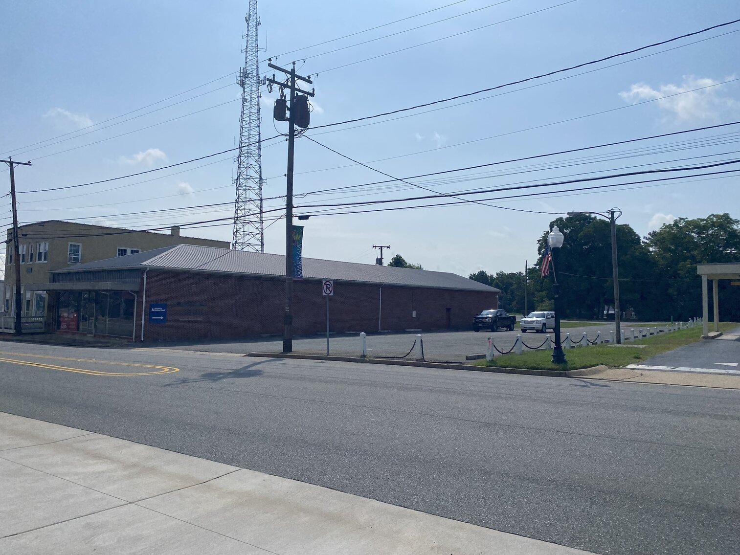 Image for Downtown, Main St. Commercial Flex Building - 5,658 SF - .64 AC - 24 Parking Spots - Concept Plans Included - 74 Main St. Warsaw VA