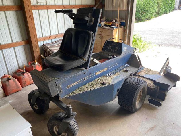 Image for Toyota Rav 4, Magnum Lawn Mower, Furniture, Home Decor, Camera's, Tools (SR 110)