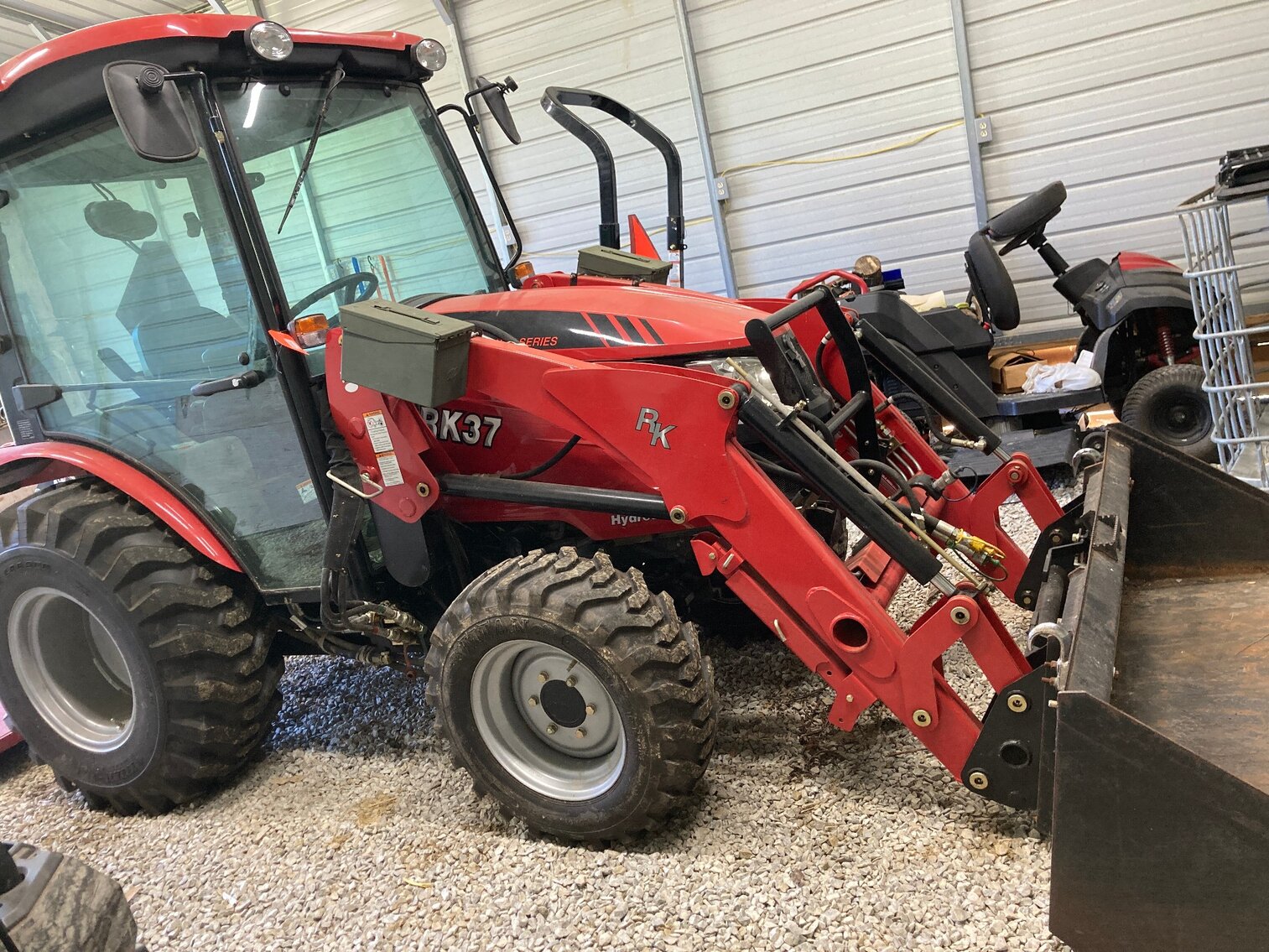 Waynesburg, PA Large Greene Co. Farm/Estate Auction! Tractors