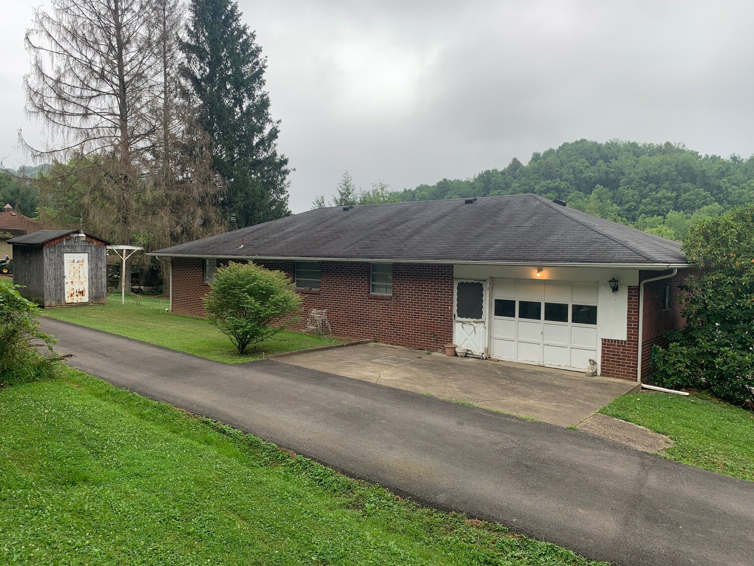 SOLD 46,200 2 Bedroom Brick Home on 3 Acres