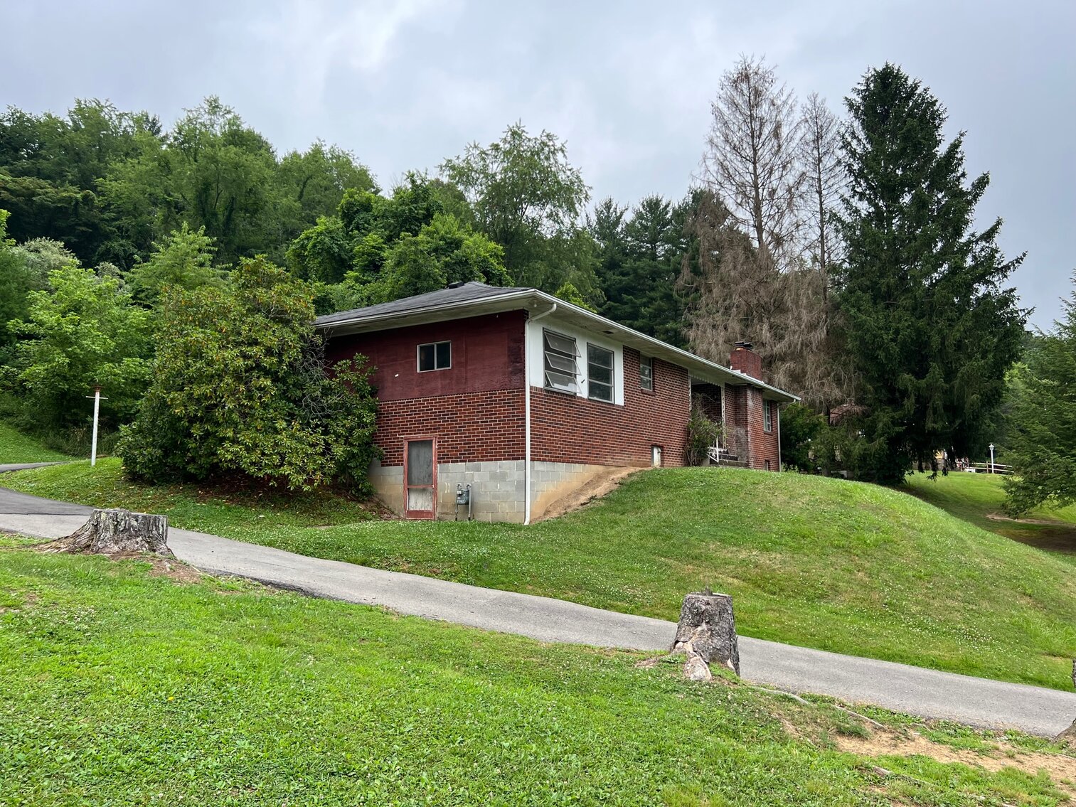 Image for SOLD $46,200 - 2 Bedroom Brick Home on 3 Acres