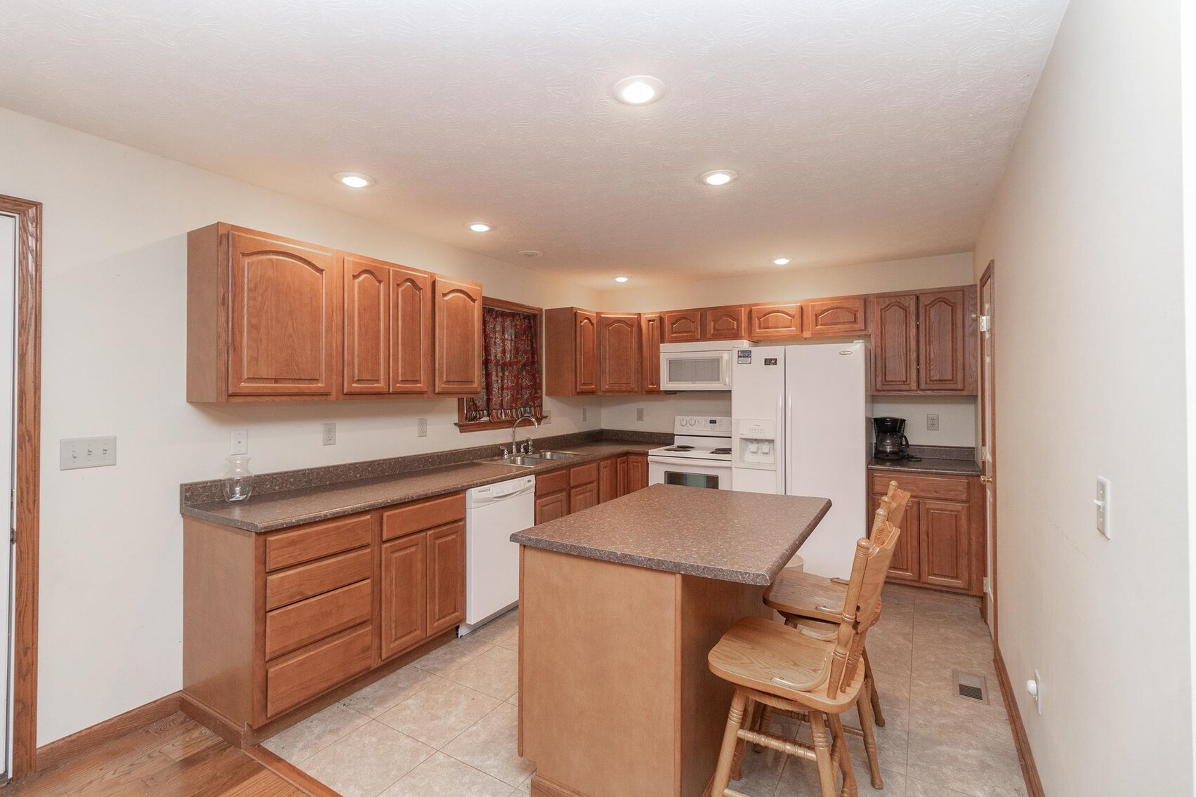 Image for SOLD $522,500 - 29 Acre Commercial Property Just off Route 50