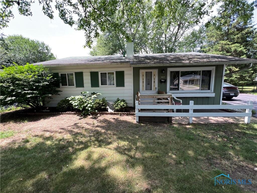 Image for MINIMUM BID AUCTION $49,000! 5817 Hollybrook Ln