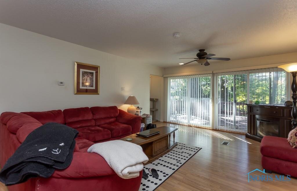 Image for MINIMUM BID AUCTION $79,000! 1924 Green Valley Dr