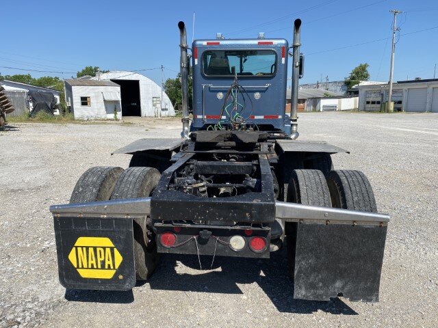 Image for 2006 Peterbilt 385