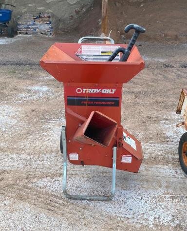 Dennis Gustafson Estate