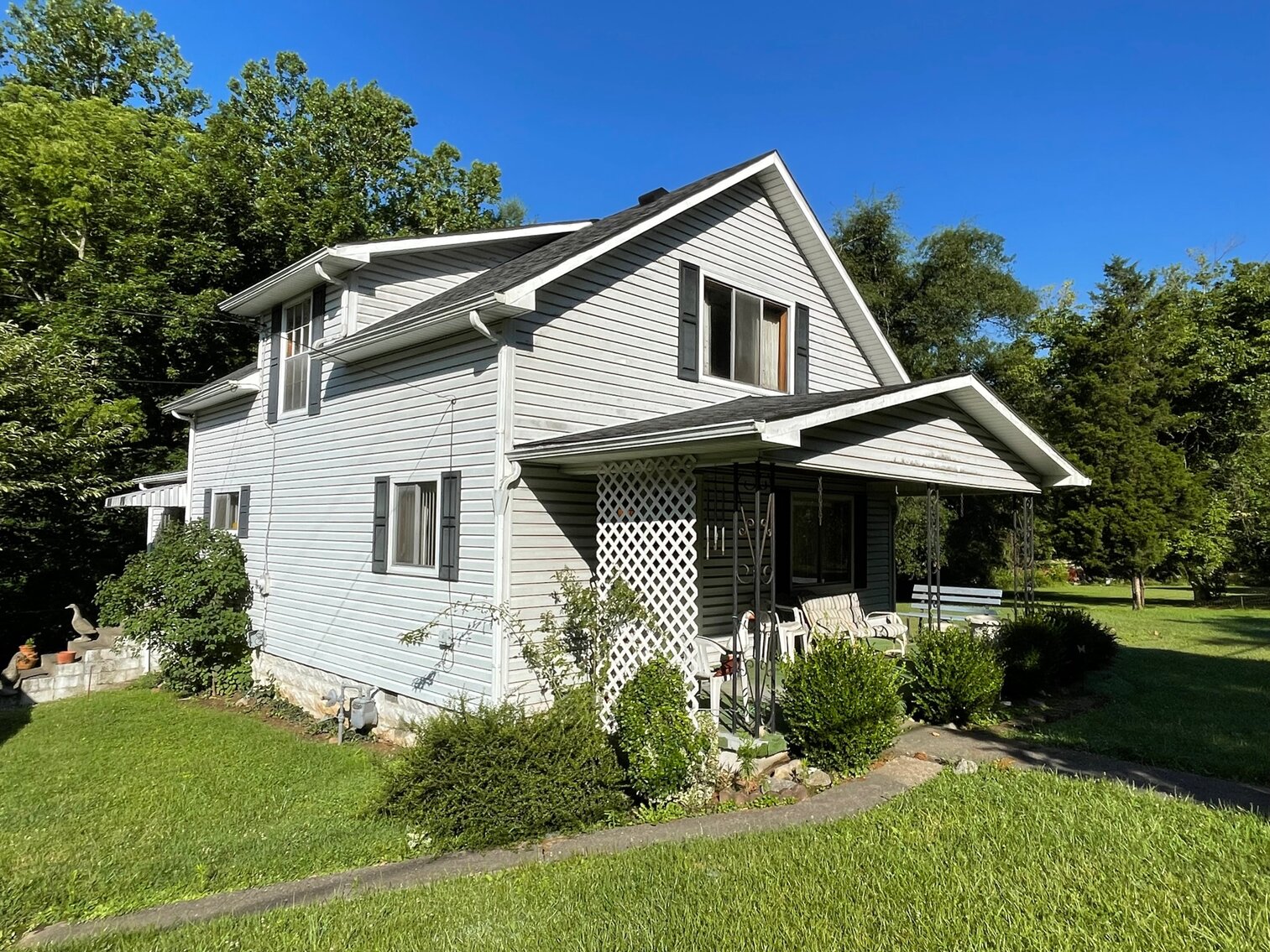 Image for SOLD $50,050 - 3 Bedroom Cape Cod Selling to the Highest Bidder