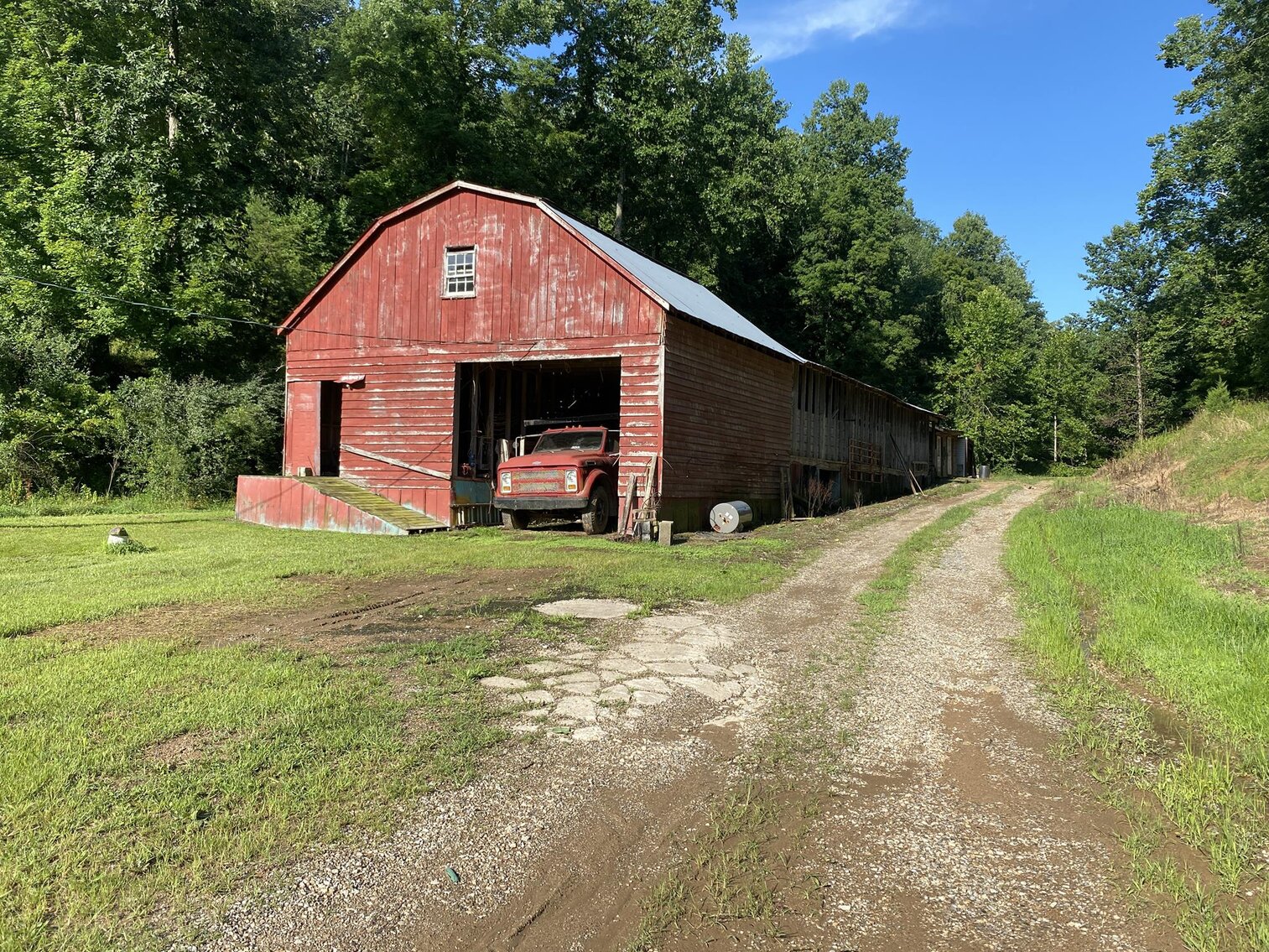 Image for SOLD $220,000 - 16-Acre Mini Farm with Home in Putnam County