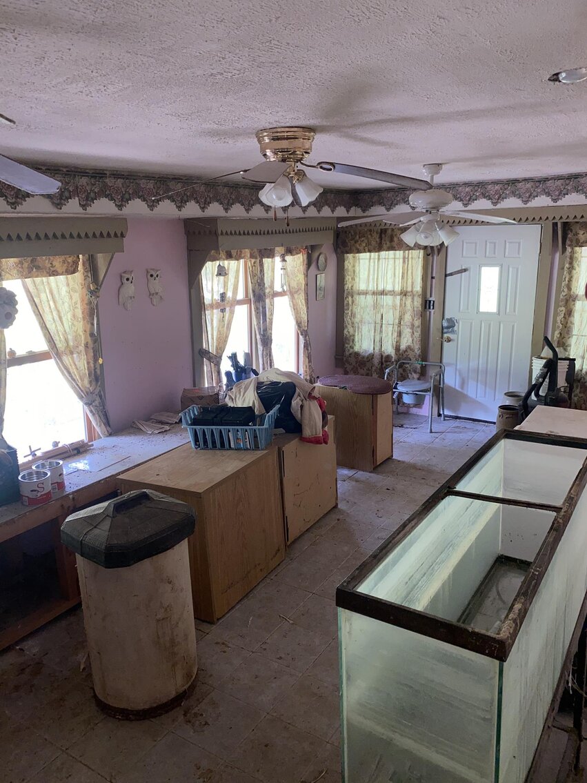 Image for SOLD $220,000 - 16-Acre Mini Farm with Home in Putnam County