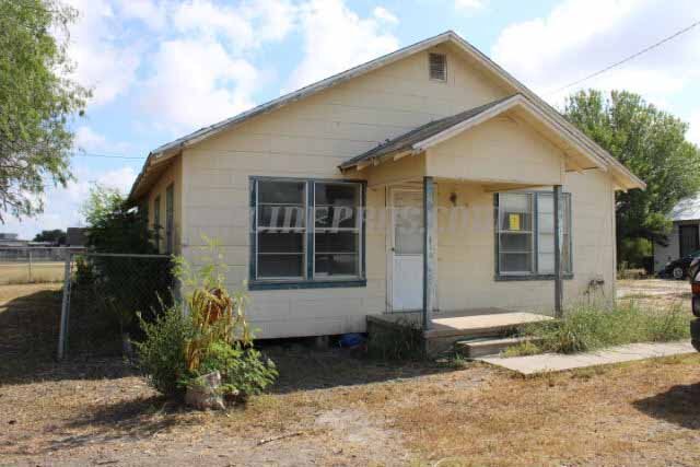 Image for Banquete Independent School District (Houses/Portables) - Banquete, T