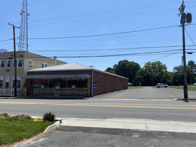 Image for Downtown, Main St. Commercial Flex Building - 5,658 SF - .64 AC - 24 Parking Spots - Concept Plans Included - 74 Main St. Warsaw VA