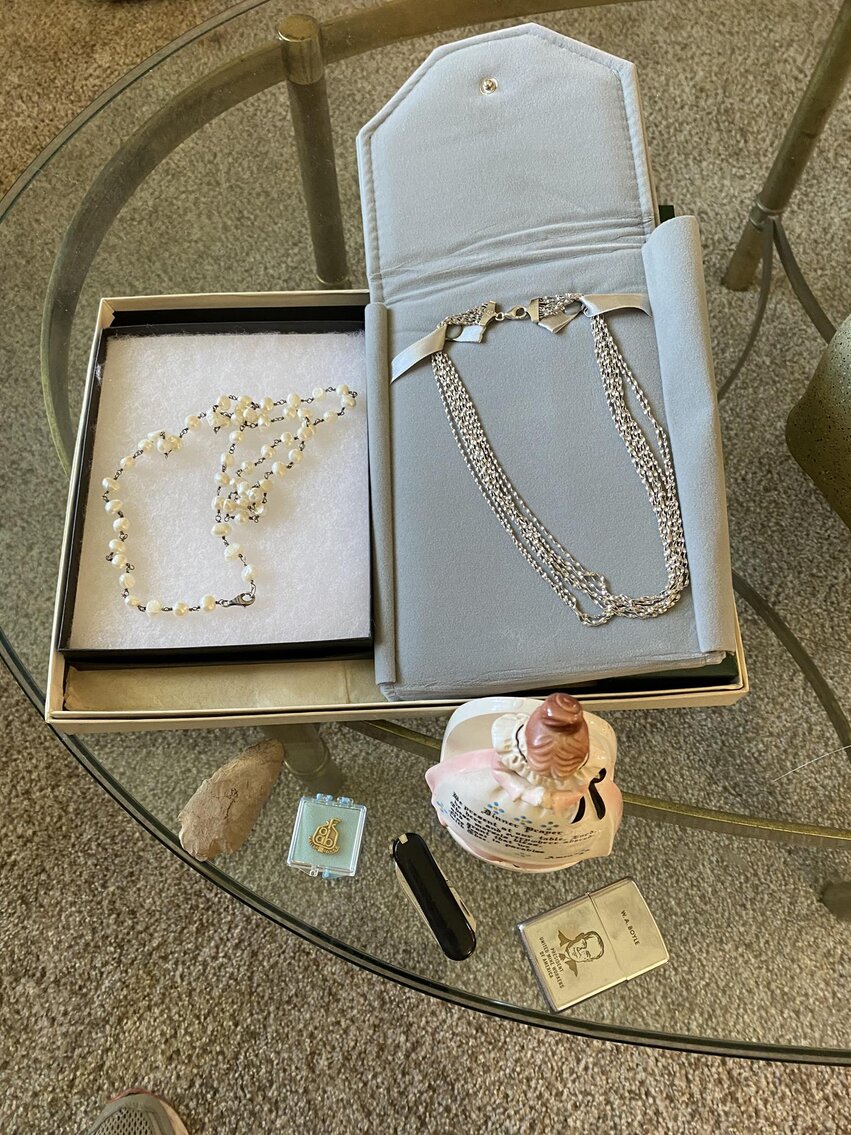 Image for Washington, PA – Moving Auction! Quality Furniture, Glassware, Collectibles, Décor, Electronics, and More!