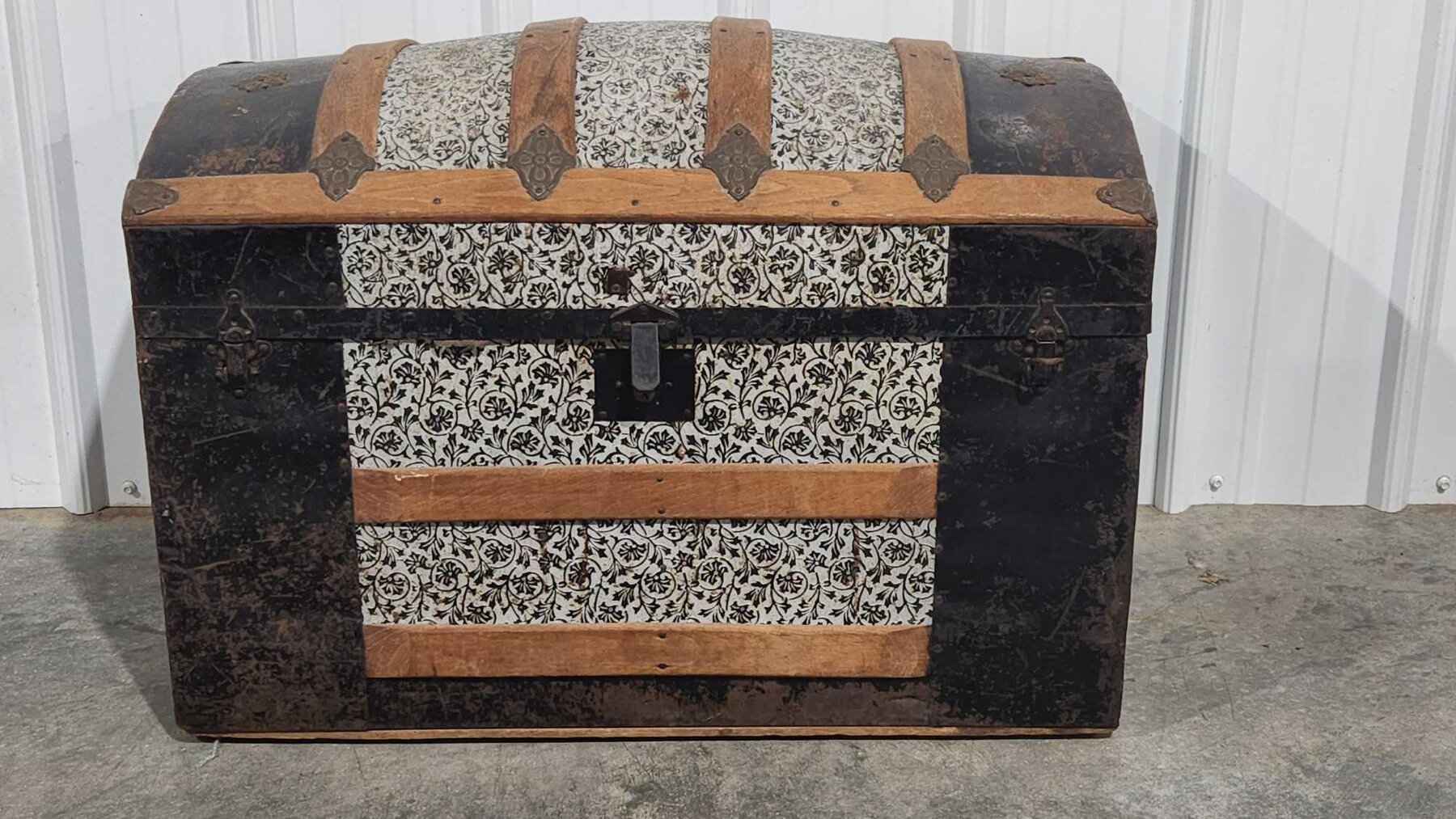 Image for Oldham Consignment Auction