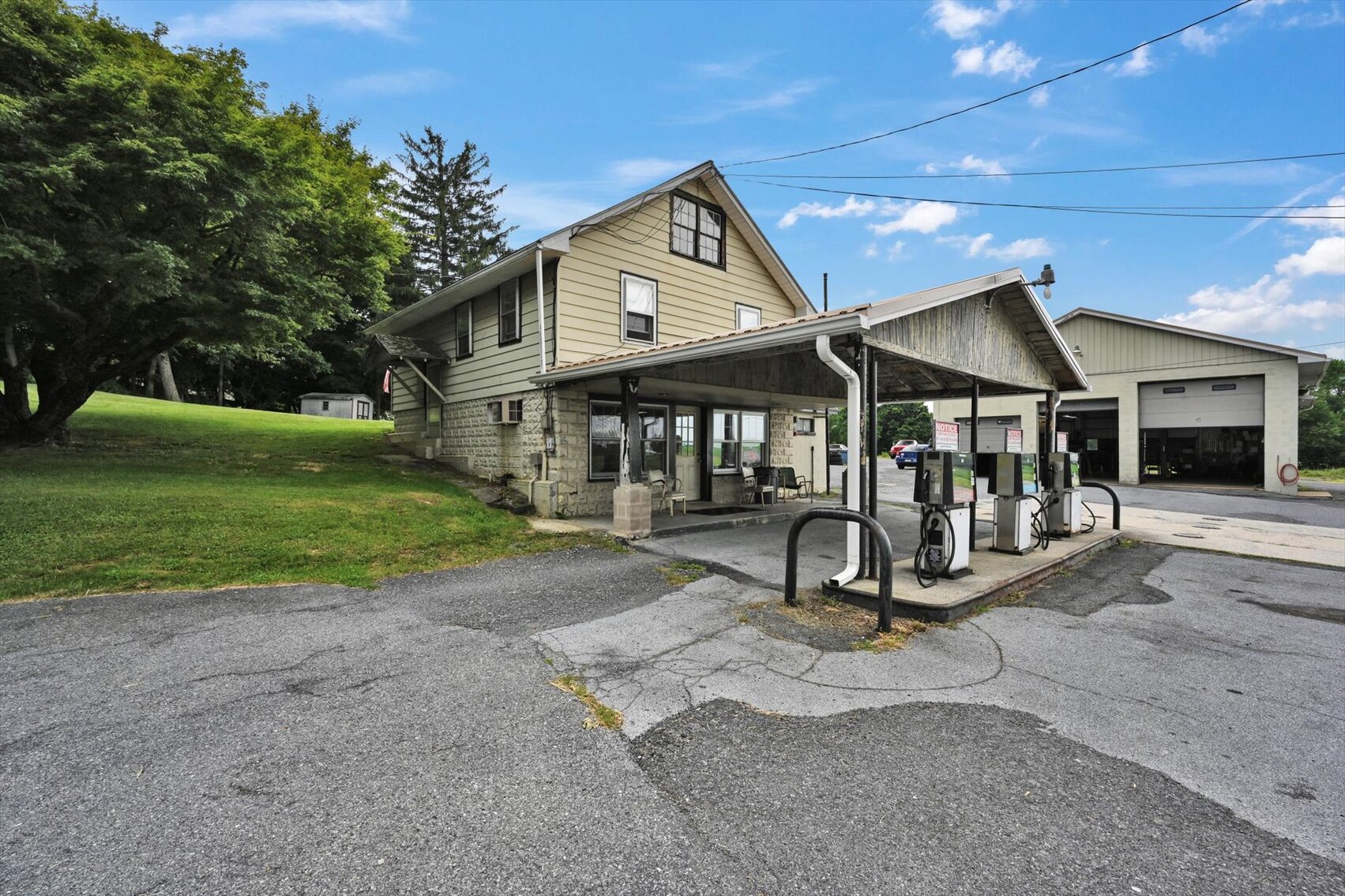 Image for 812 Horseshoe Pike - Lebanon, PA