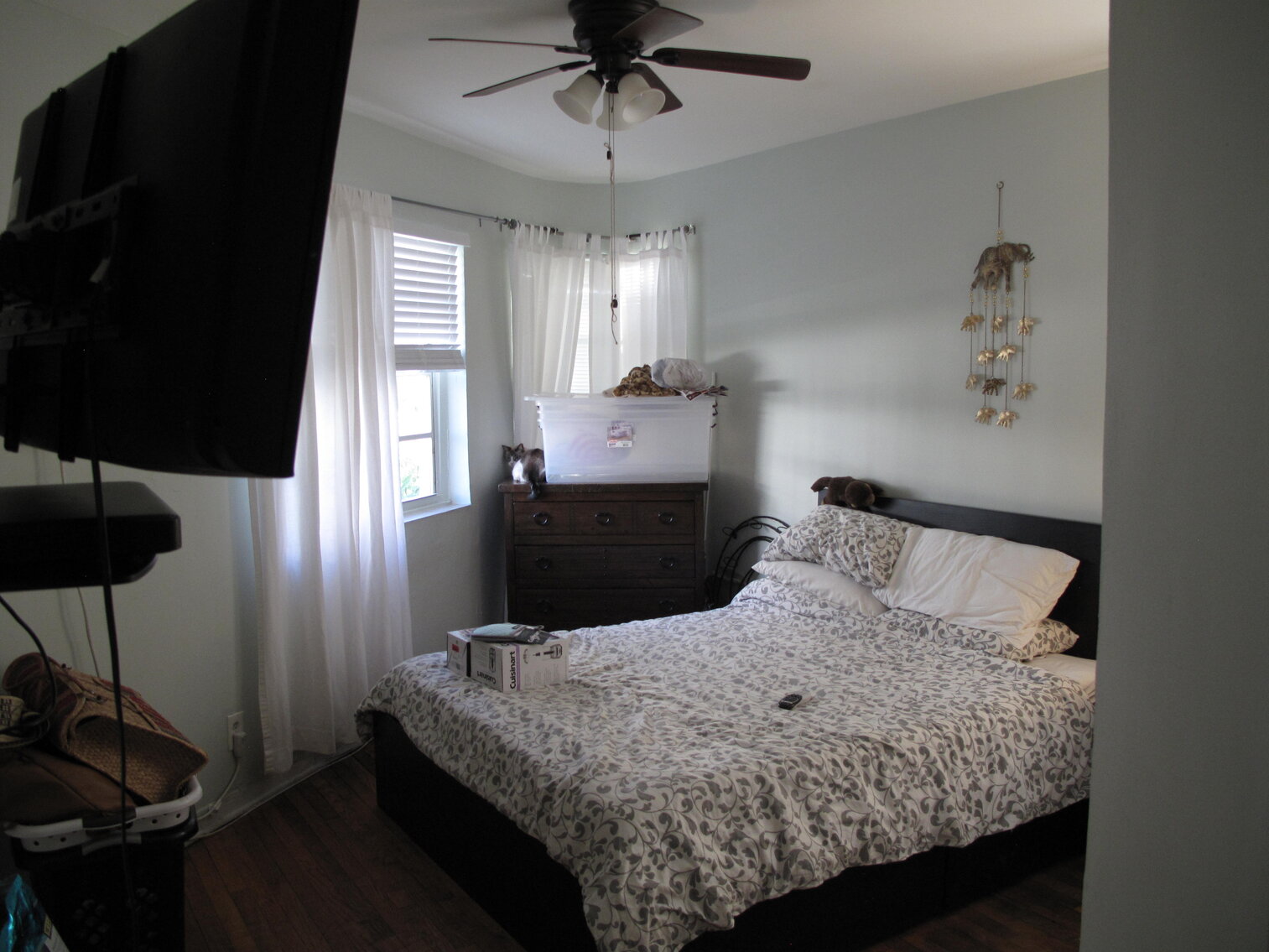 Image for Real Estate Auction - Waterfront 3 Story 10 Unit Apartment Building in Miami Beach, FL