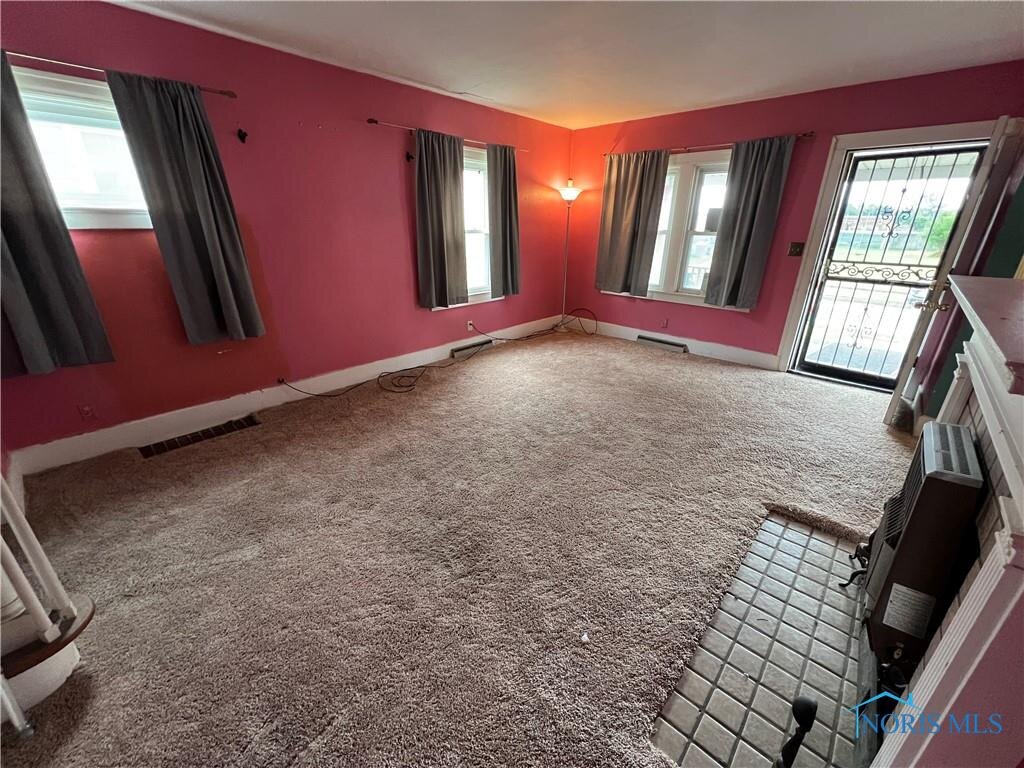 Image for ABSOLUTE AUCTION! 2023 Evansdale Ave