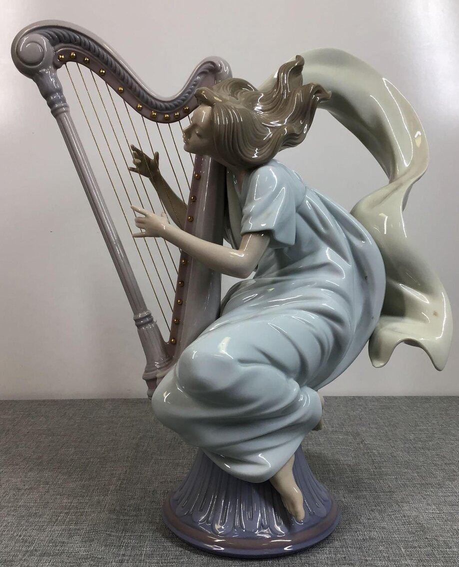 Image for Lladro | August 10, 2022 at 8:00 PM