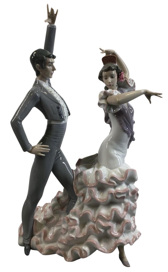 Image for Lladro | August 10, 2022 at 8:00 PM